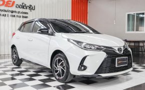 🔥ฟรีทุกค่าดำเนินการ🔥  Toyota YARIS 1.2 Sport Premium ปี2021 รถเก๋ง 5 ประตู 